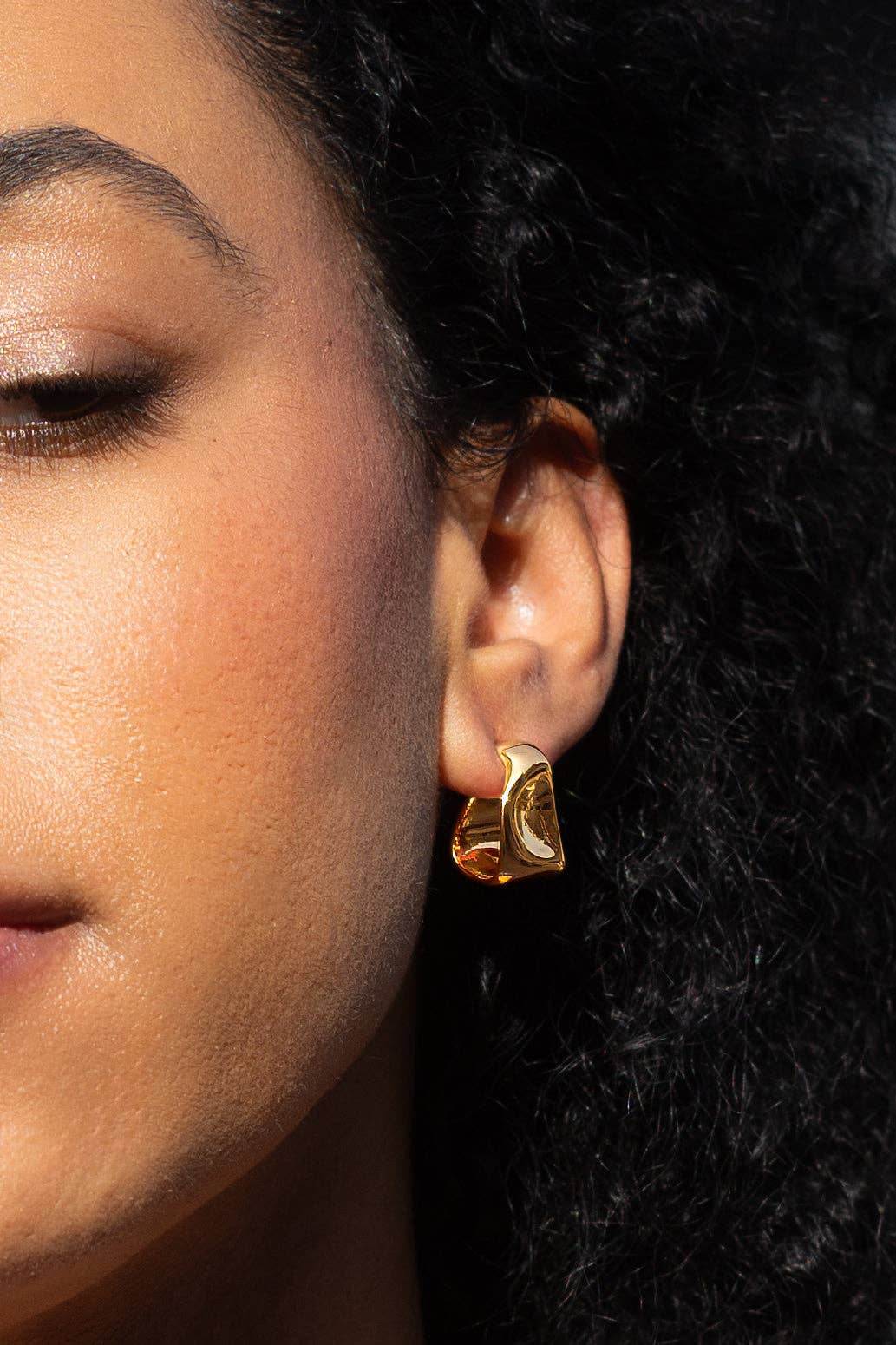 Chloe Hoops in Silver