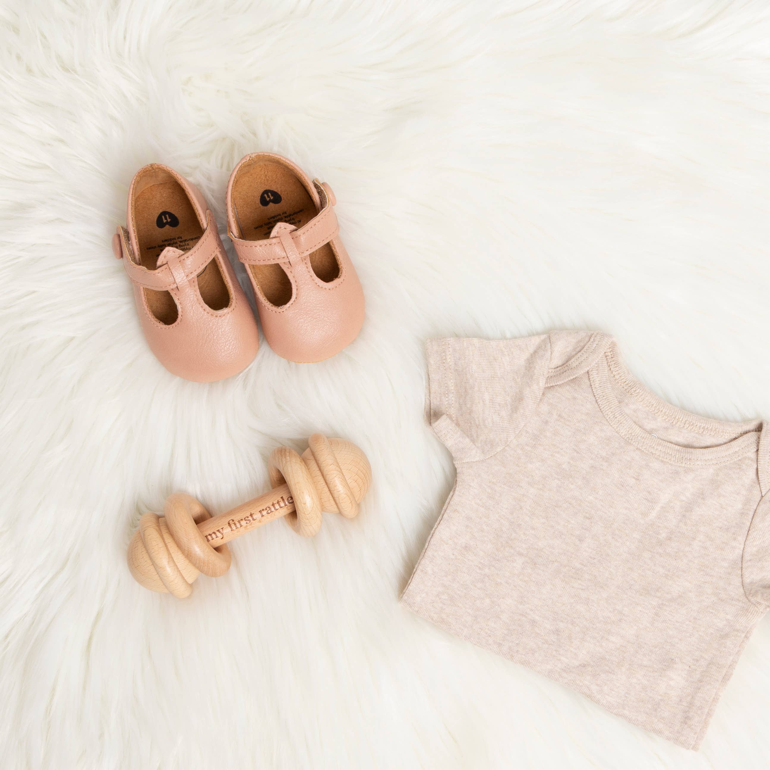 Baby's First Rattle – Montessori Wooden Toy