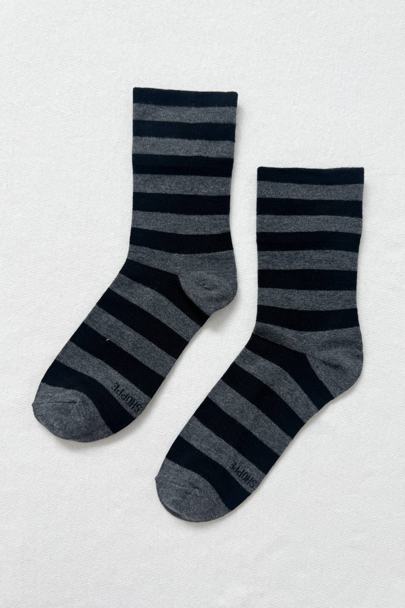 Wally Grain Pattern Socks
