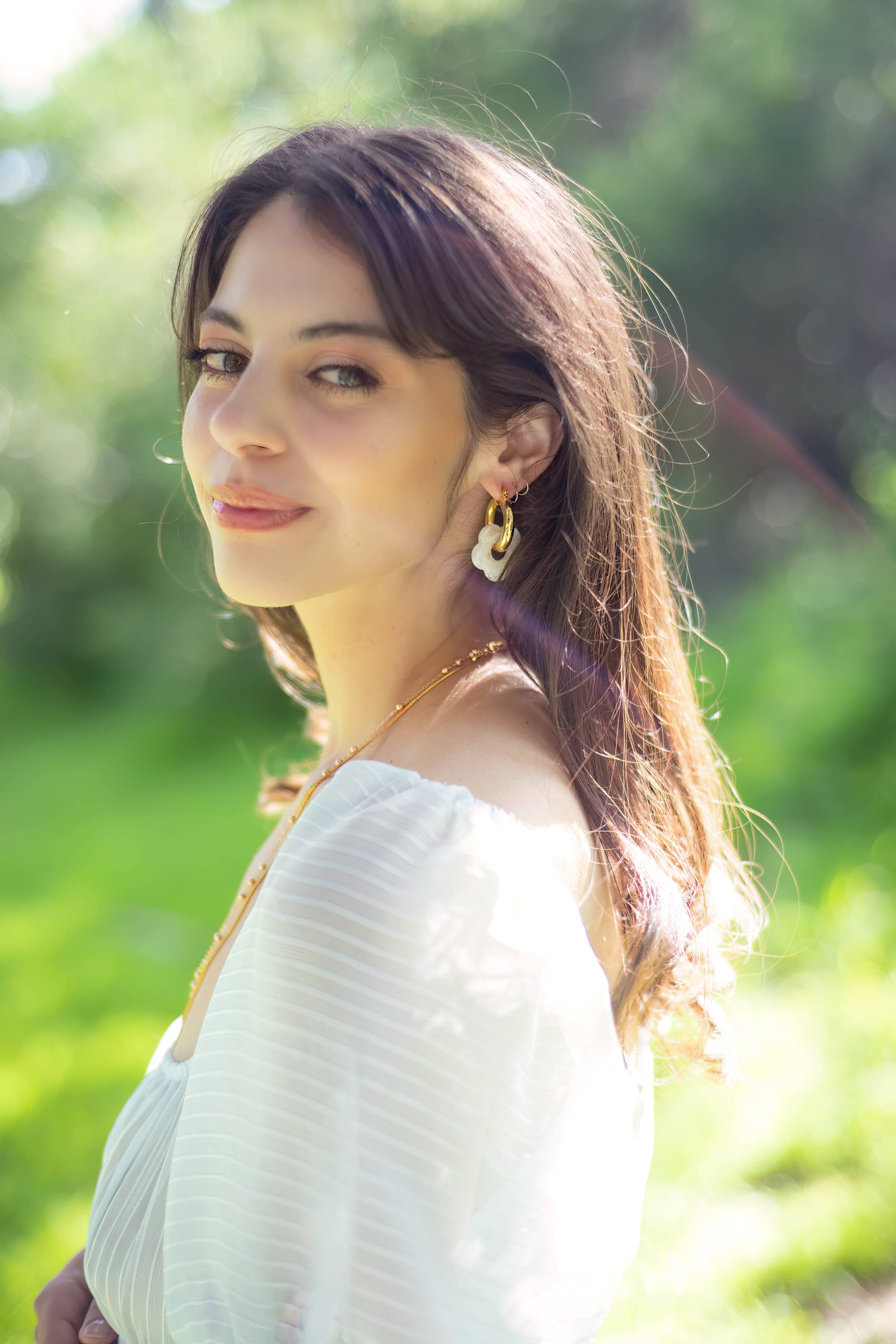 Dazy Nights Daisy Hoop Earrings in Cloud