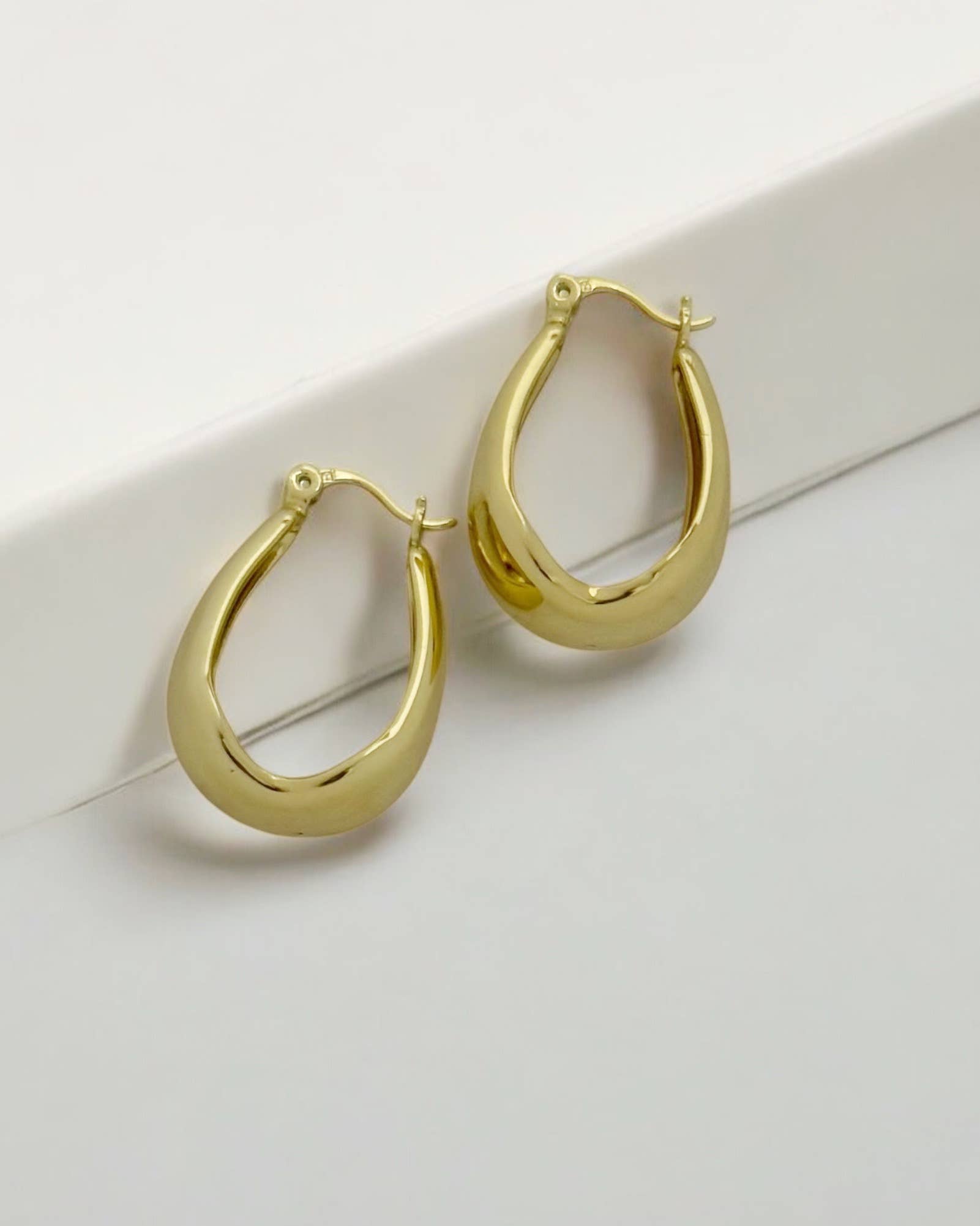 Maren Chunky Hoops Earrings Gold Filled