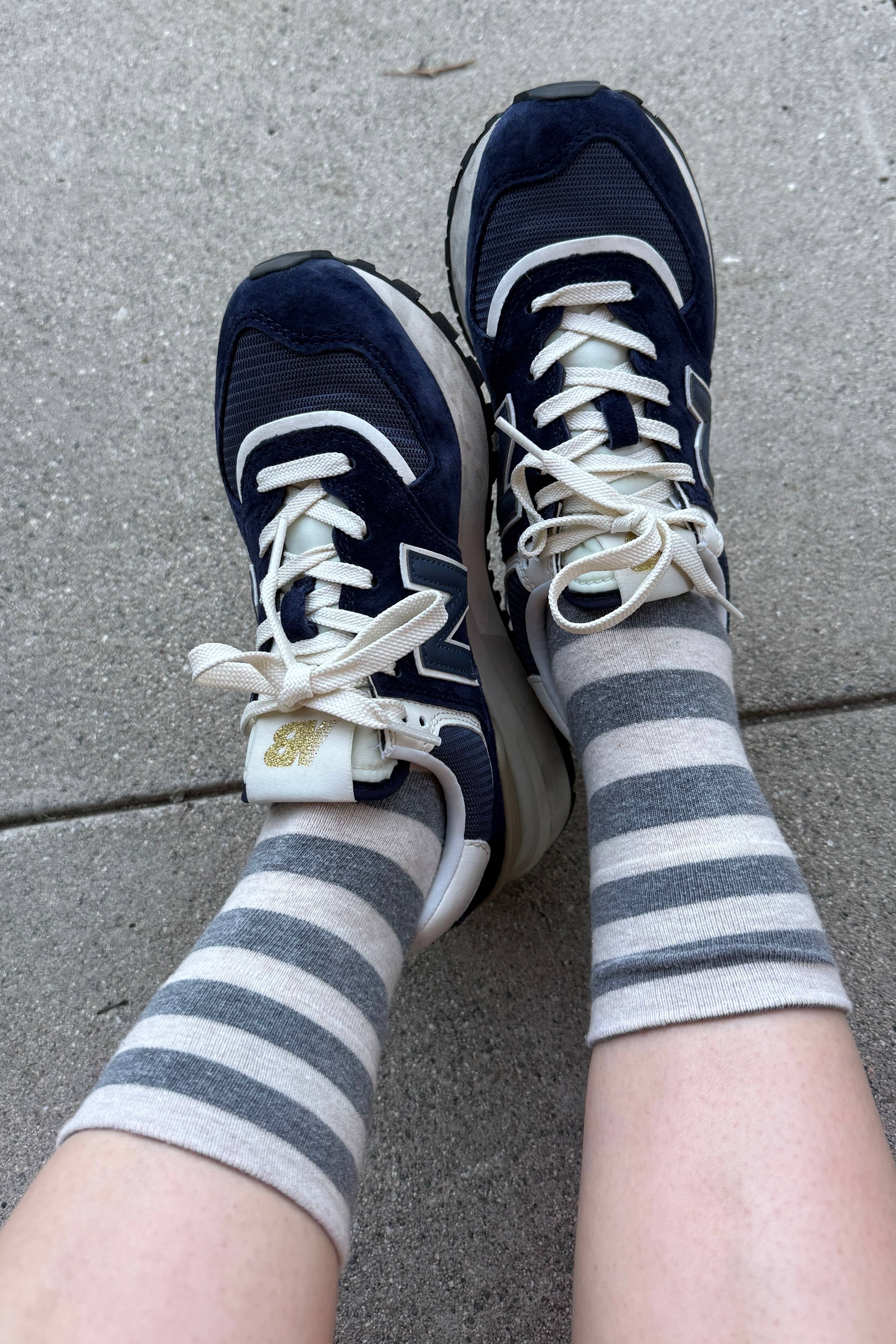 Wally Socks: Wide/Grey Stripe