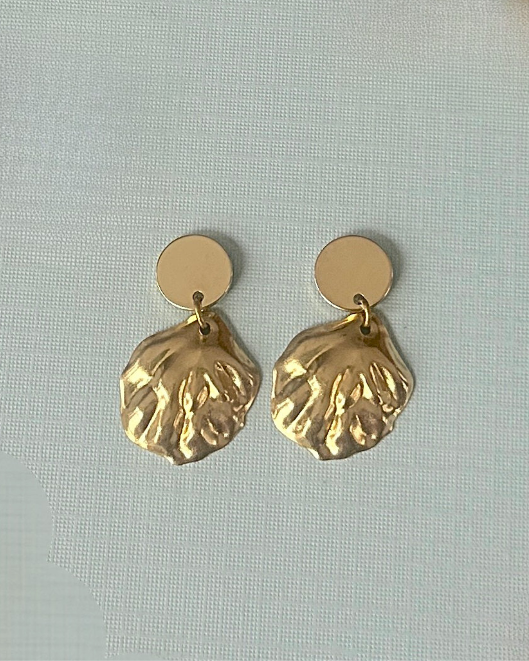 Oyster Earrings