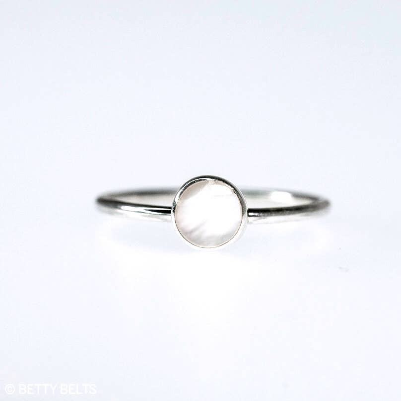 Mother of Pearl Shell Ring - Small