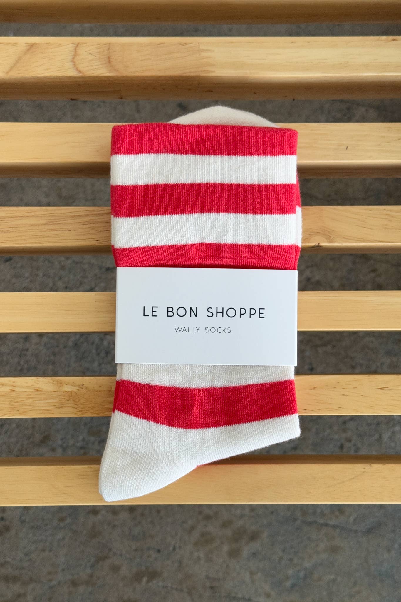 Wally Socks: Wide/Grey Stripe