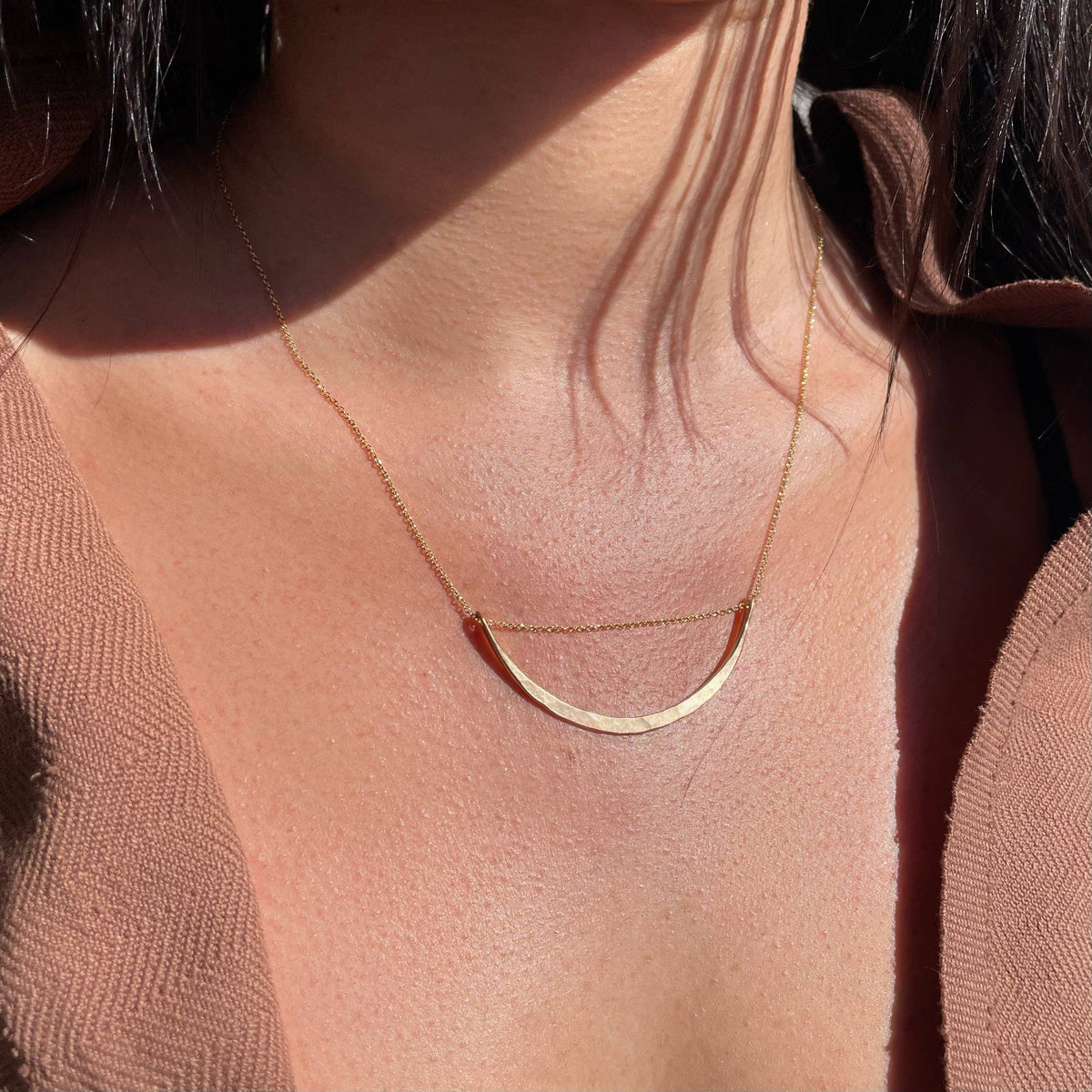 Sliding Arc Necklace in 14k Gold Fill
