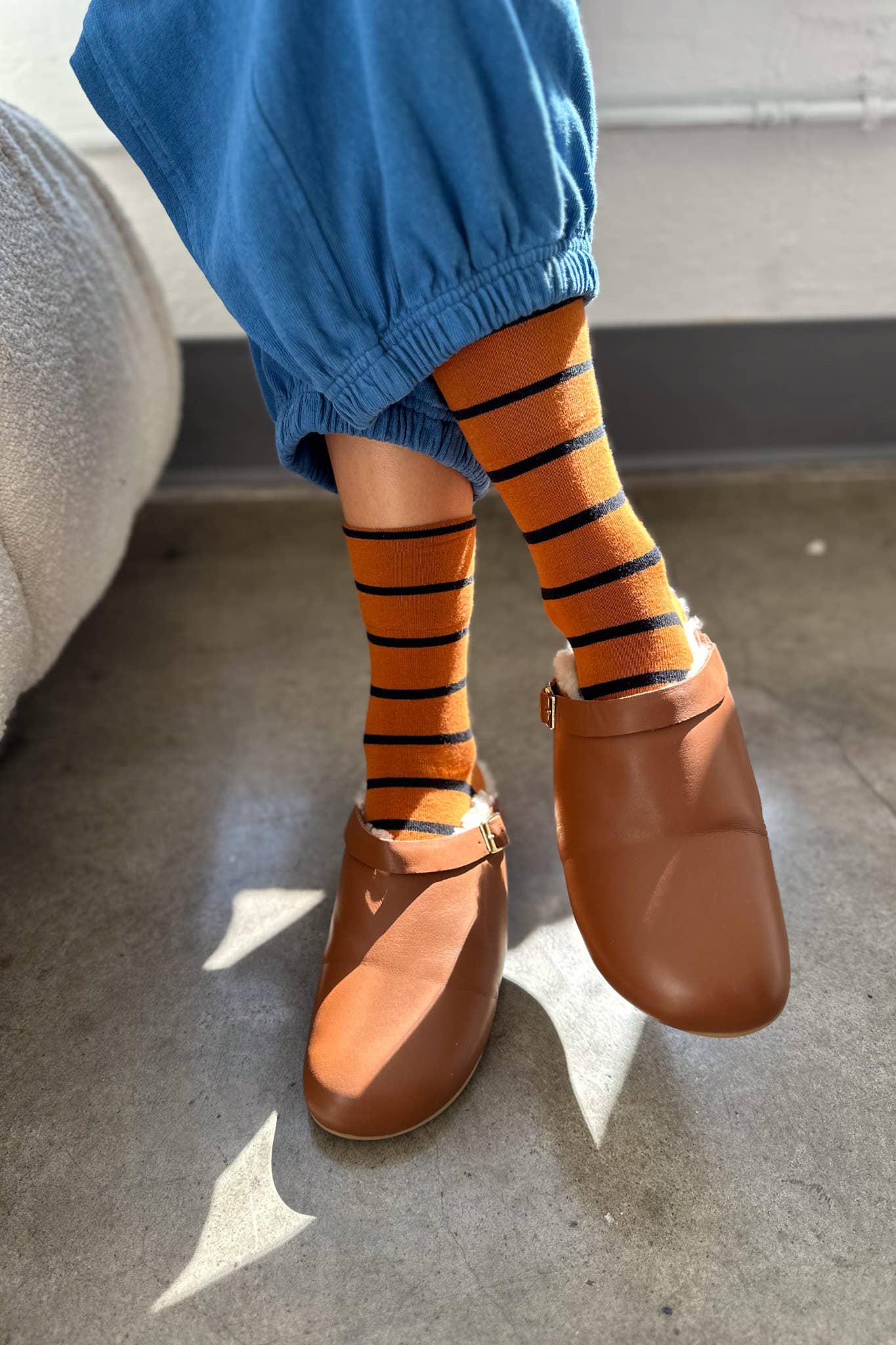 Wally Socks: Wide/Grey Stripe
