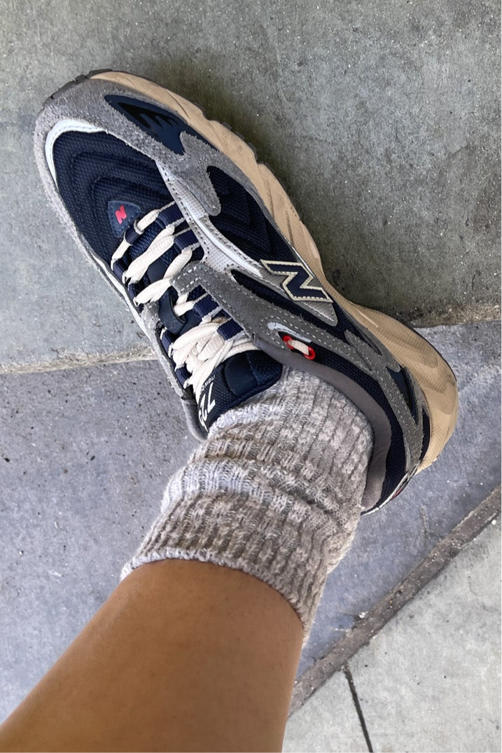 Cottage Socks: White Linen