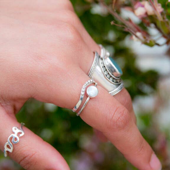 Mother of Pearl Shell Ring - Small