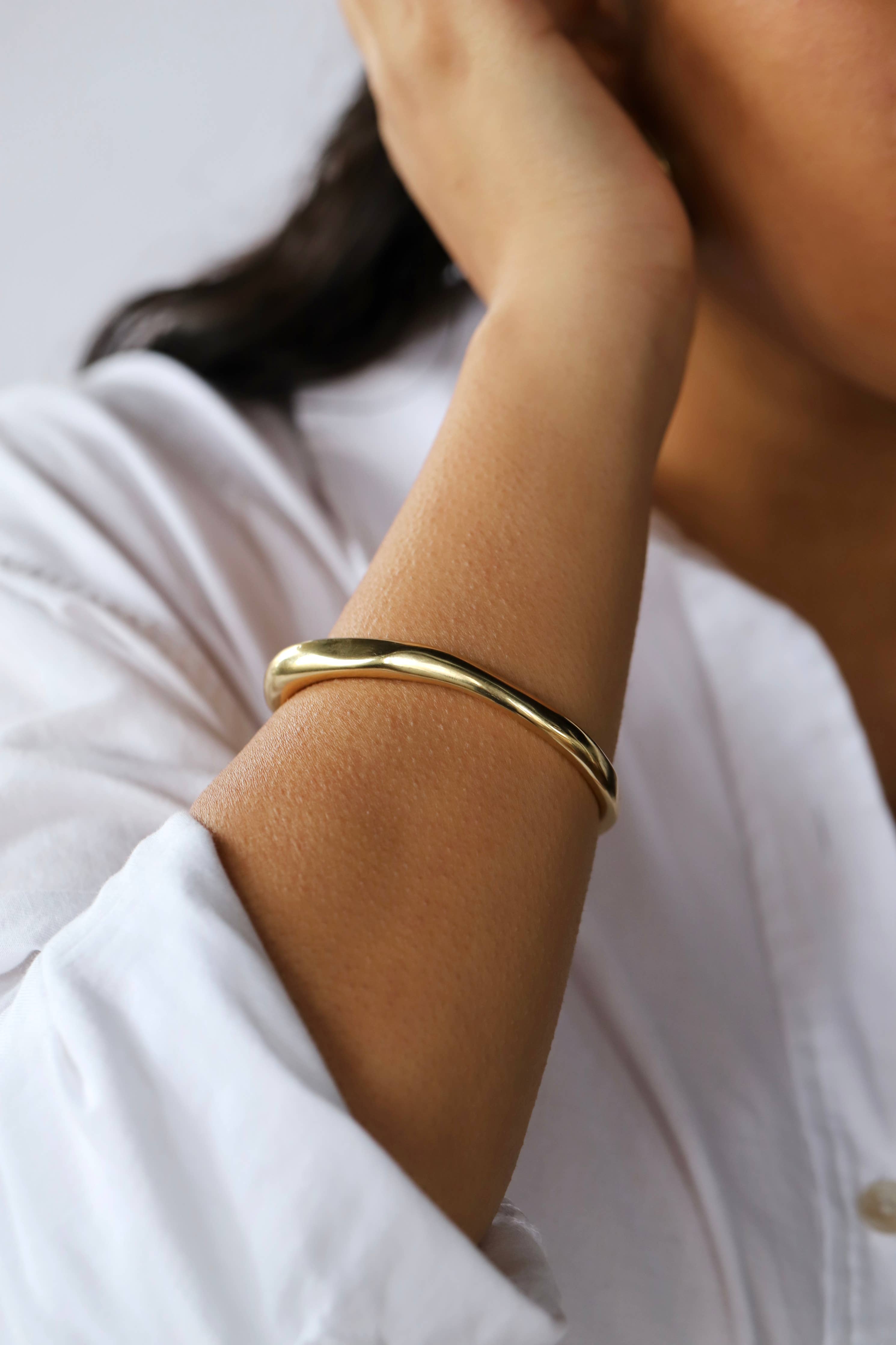 Punga Solid Brass Wave Bracelet