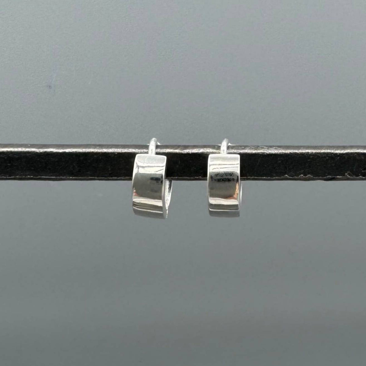 Small Square Huggie Hoop Earrings – Sterling Silver