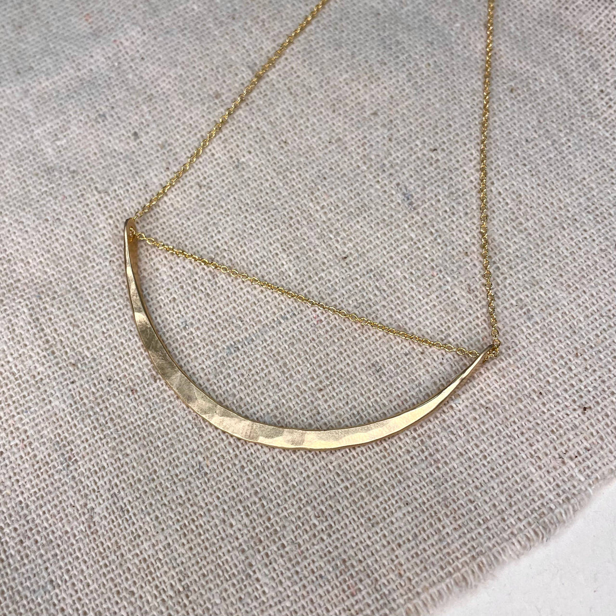 Sliding Arc Necklace in 14k Gold Fill