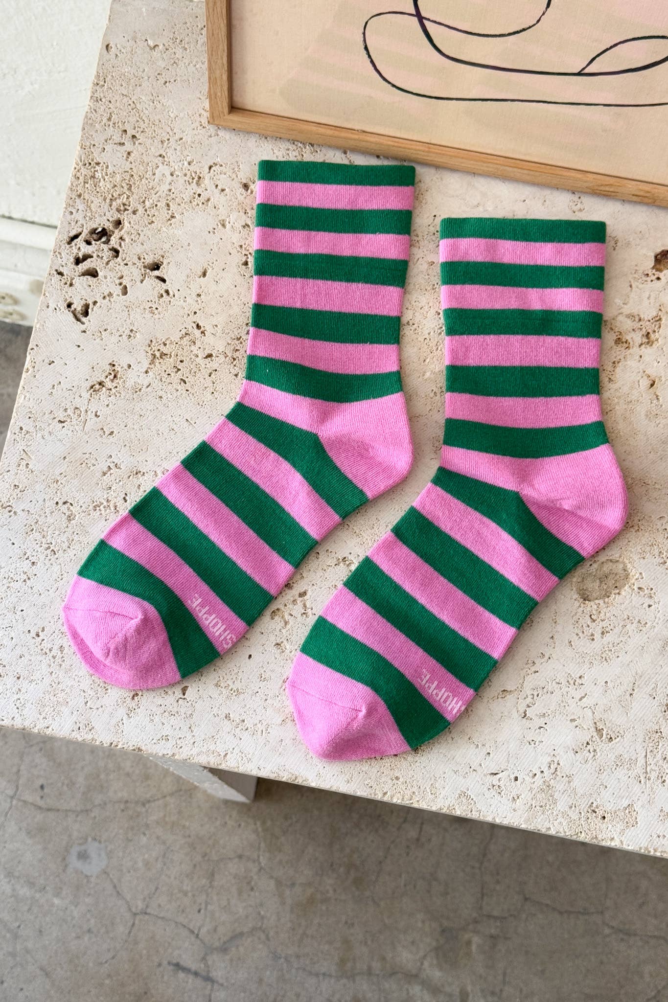 Wally Socks: Wide/Grey Stripe
