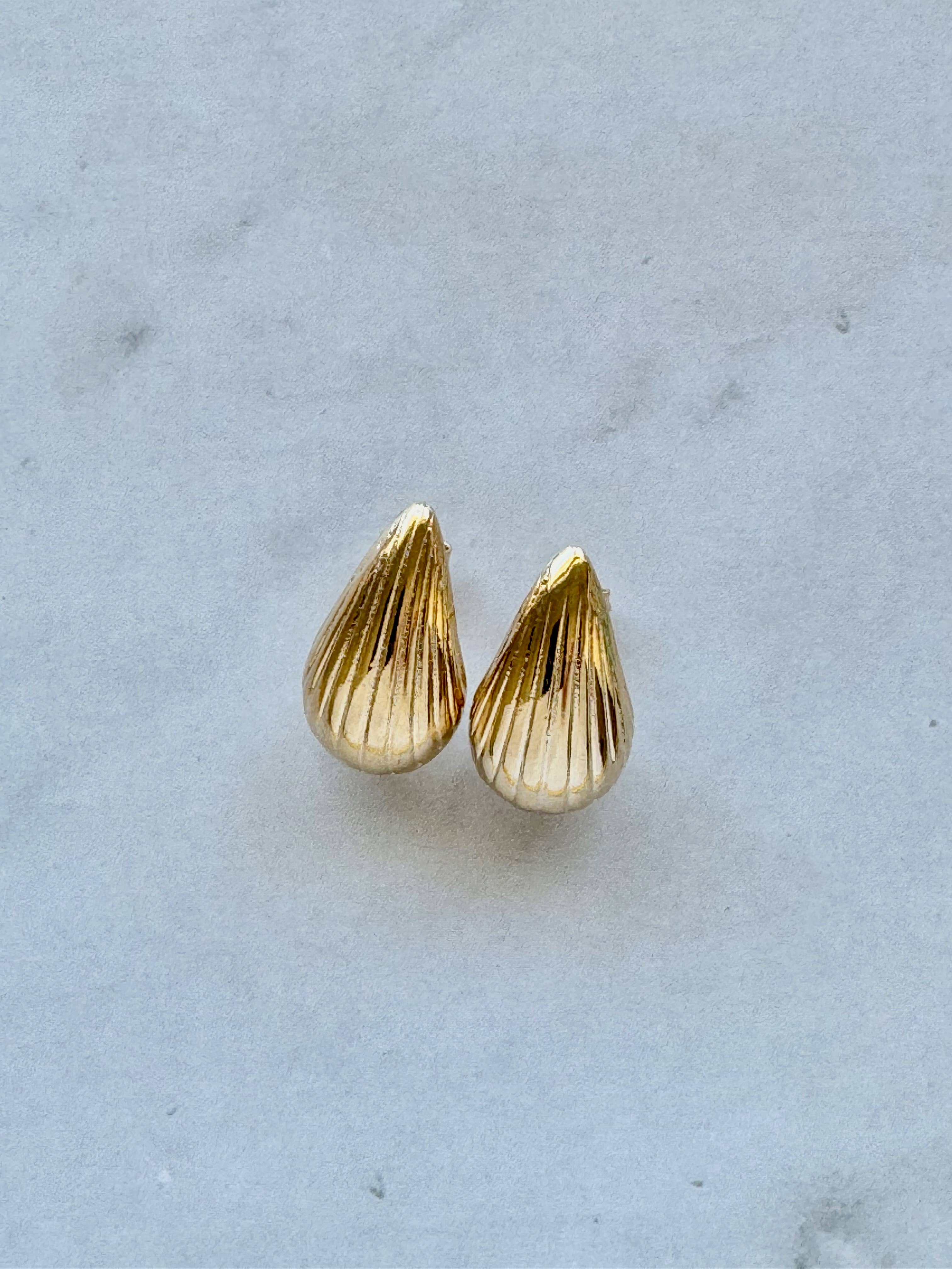 Maris Gold Shell Stud Earrings