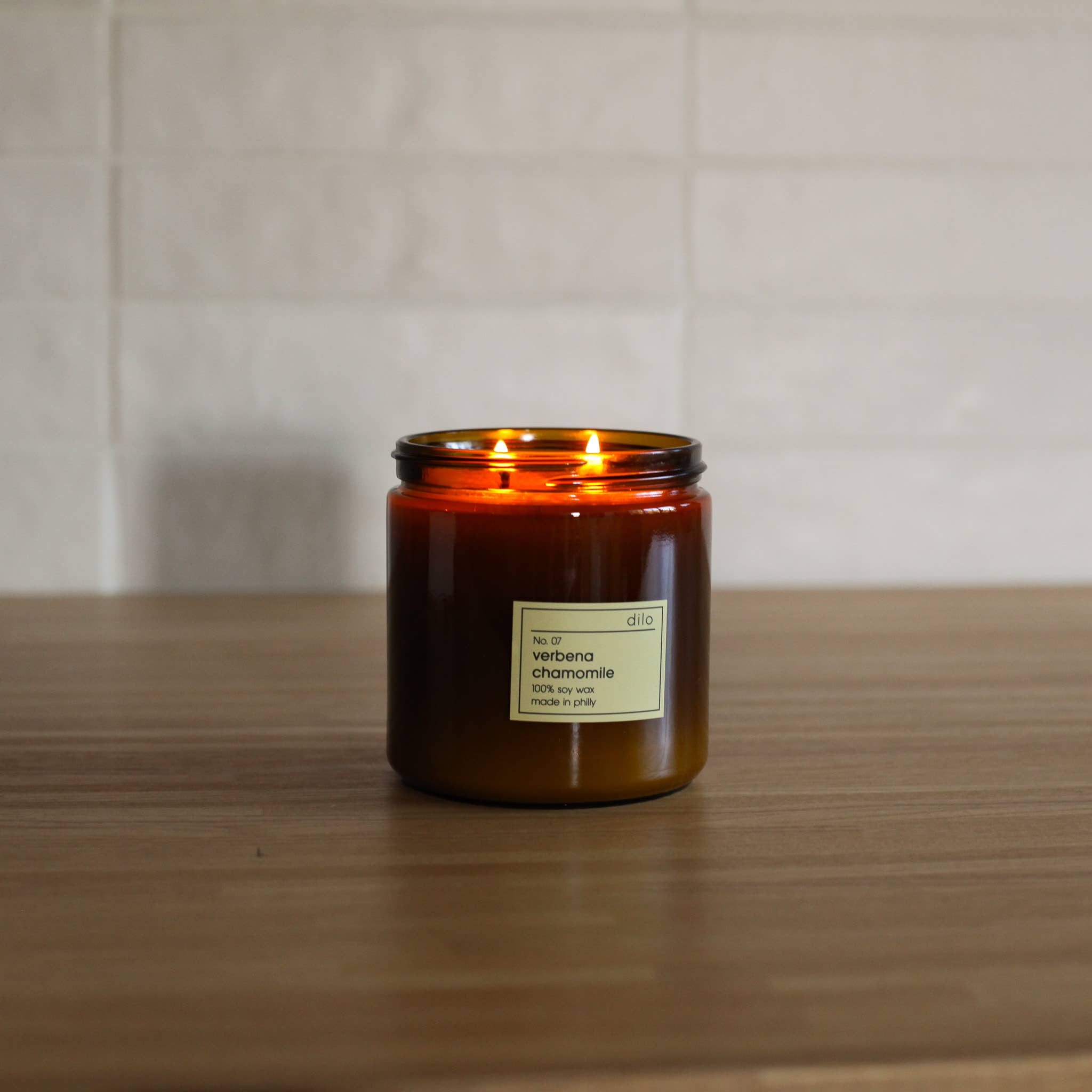 Dilo Verbena Chamomile Soy Candle - 7.5oz