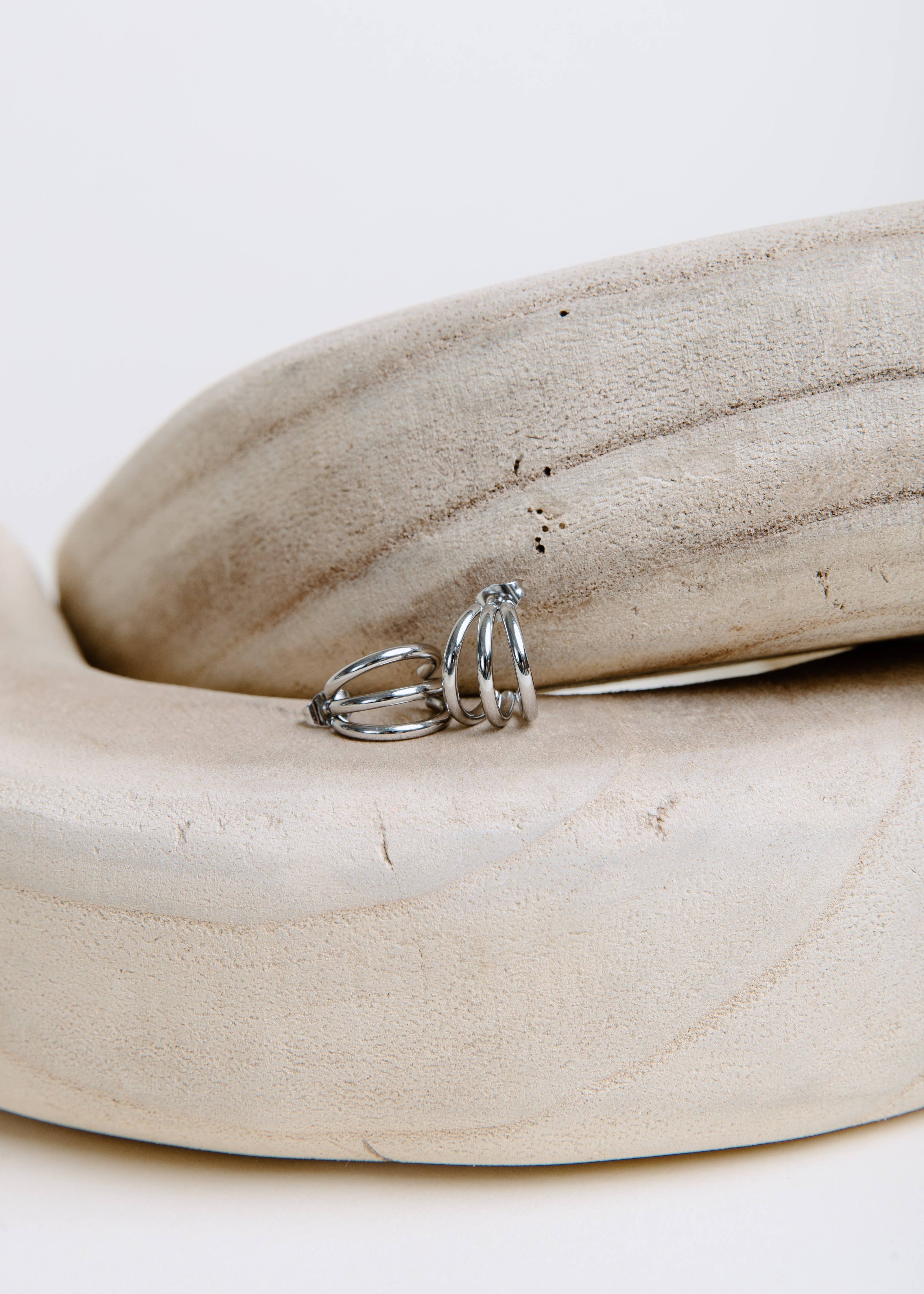 Eden Huggie Earring - Silver: Silver