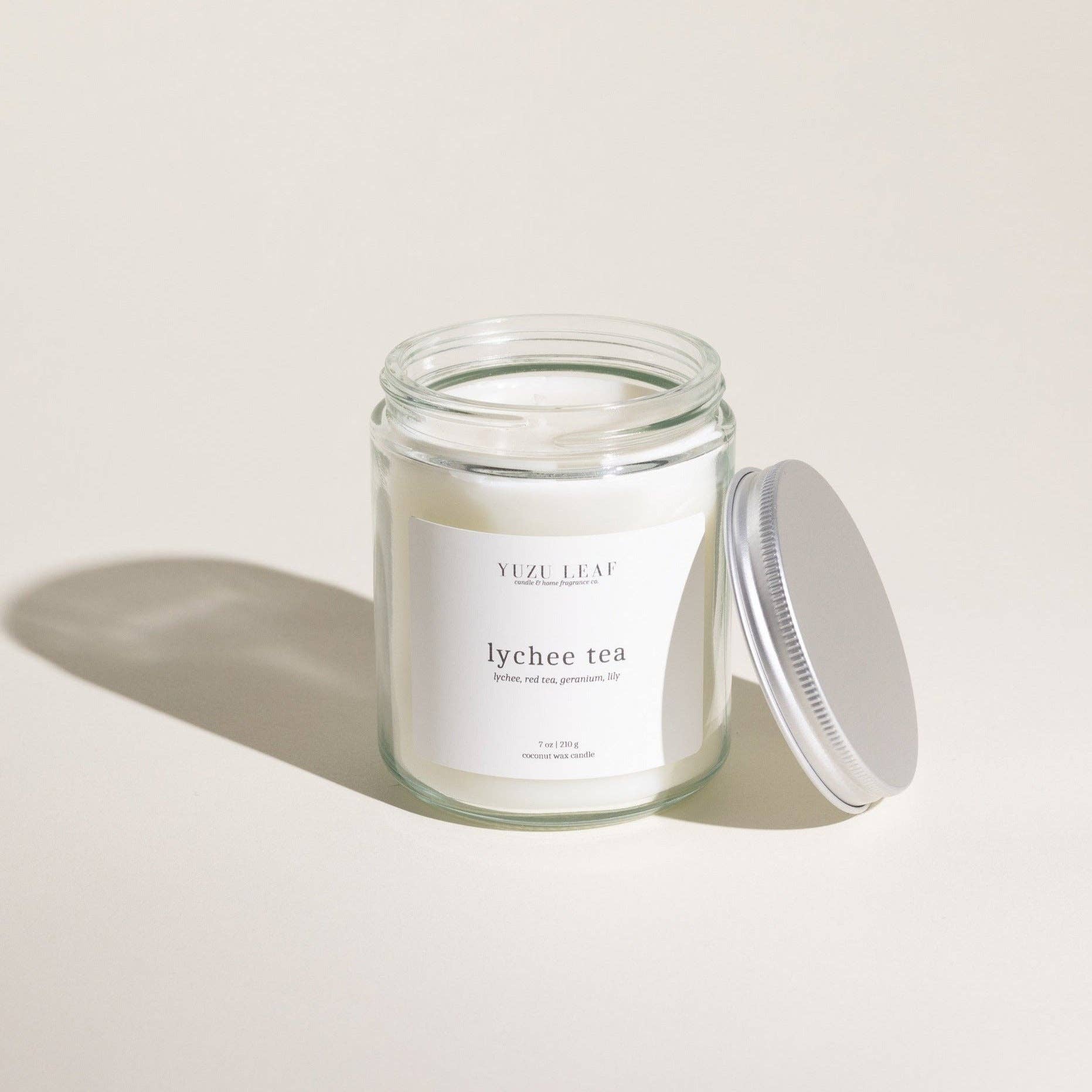 Lychee Tea Scented Candle (Lychee, Red Tea, Geranium, Lily)