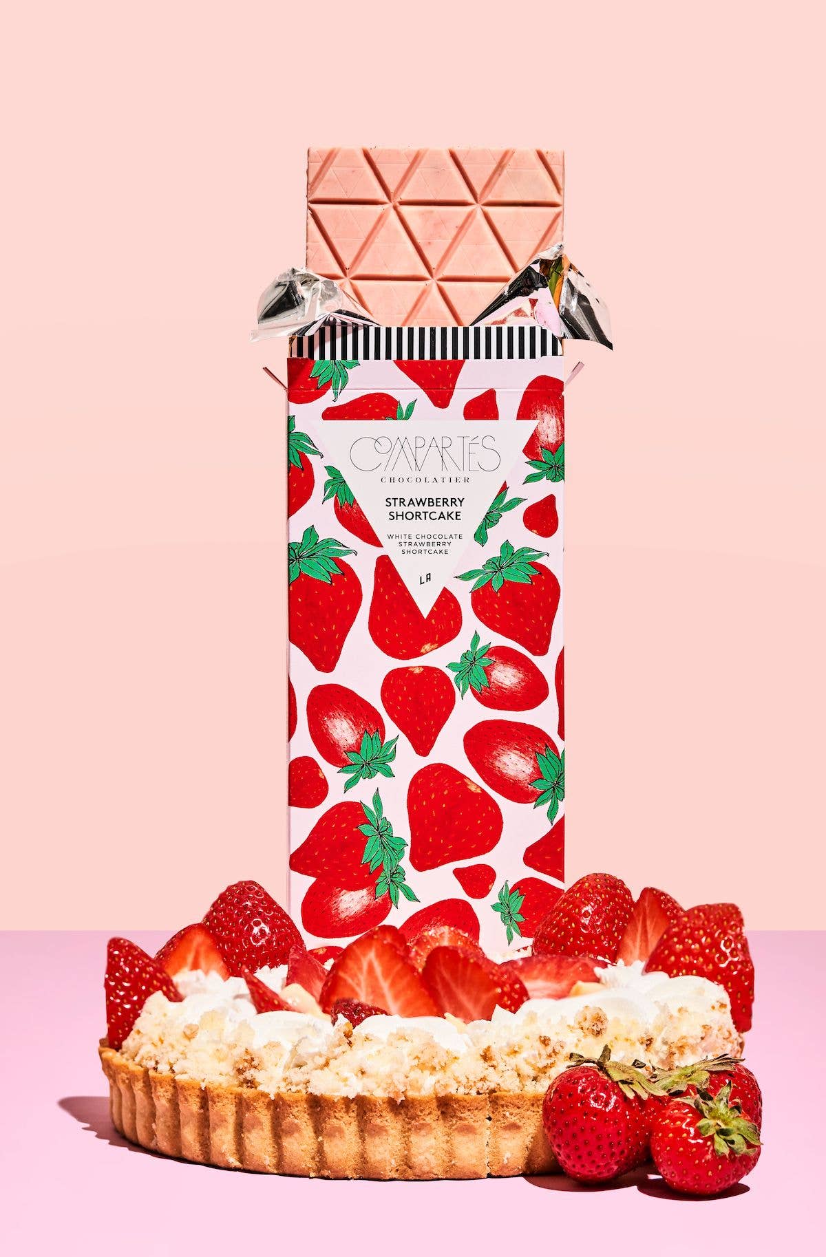 Compartés Strawberry Shortcake White Chocolate Bar