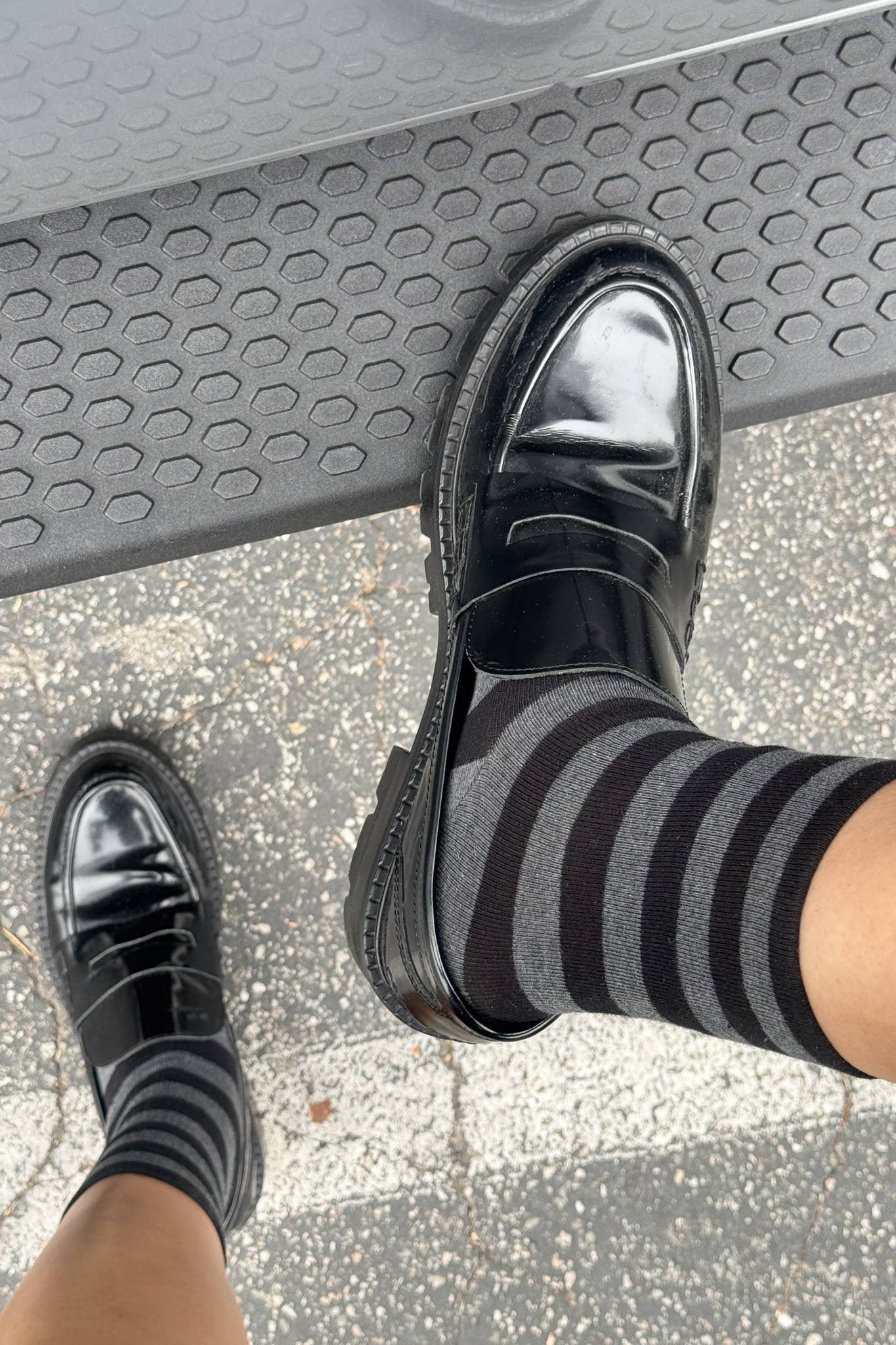 Wally Grain Pattern Socks